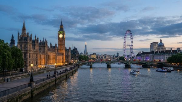 Embark on a Dreamy UK Cruise: Uncover Iconic British Landmarks and Craft Unforgettable Journeys